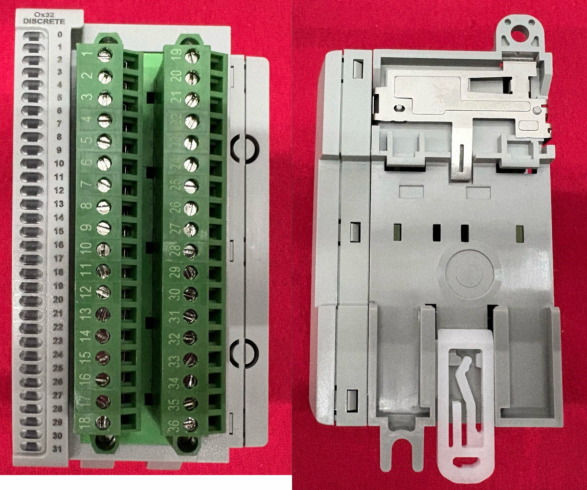 Allen Bradley MICRO850 CONTROLLER 2085-LC50-24QBB w/ 2085-OB32-SC & 2085-ECR