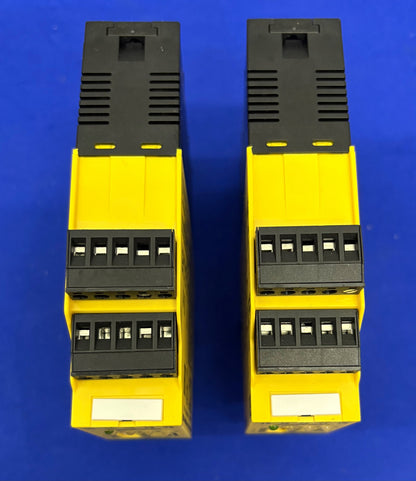 TURCK IM1-451Ex-R ISOLATING SWITCHING AMPLIFIER 4-CH LED INDICATOR - 1 LOT QTY 2