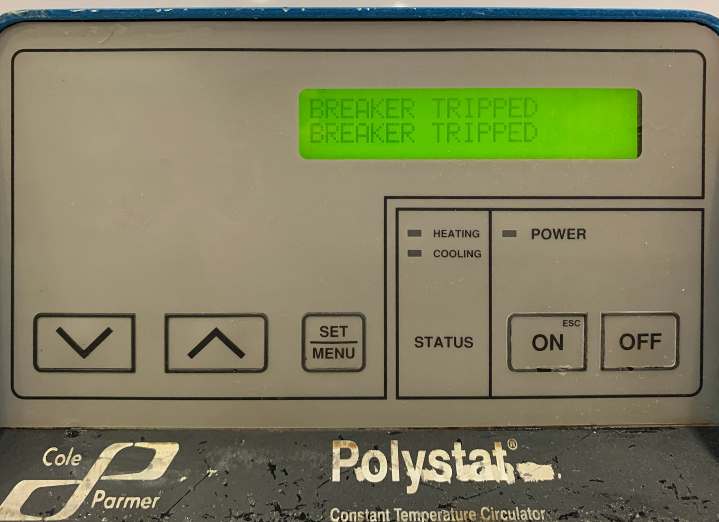 RECIRCULADOR DE BAÑO CALENTADO POLYSTAT 12101-10 DE COLE-PARMER. ENCENDIDO SOLO PARA PRUEBAS