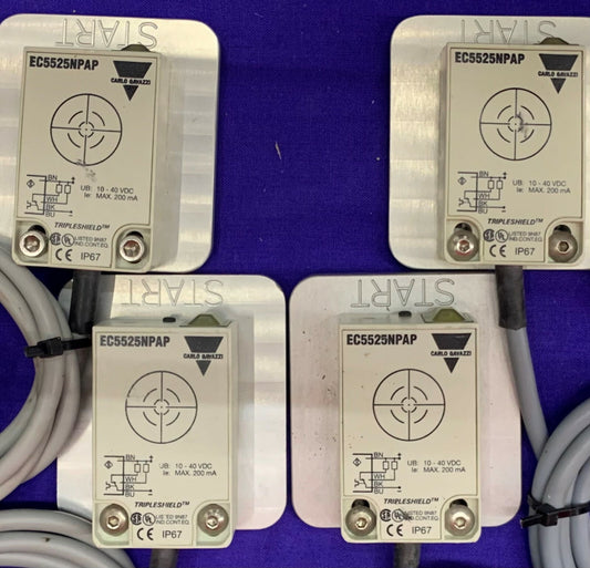 QTY 4 - Carlo Gavazzi EC5525NPAP Capacitive Proximity Sensors
