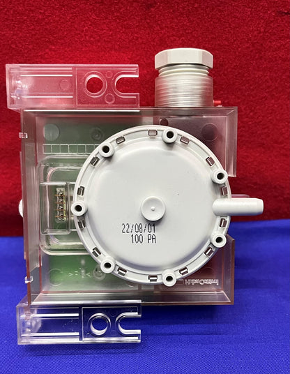 Trasmettitore di pressione relativa e differenziale Huba Control 694.911215010