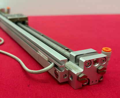SMC LONG STROKE 300mm AIR PNEUMATIC SLIDE TABLE MXY8-300 w/ QTY 2 SMC D-M9N