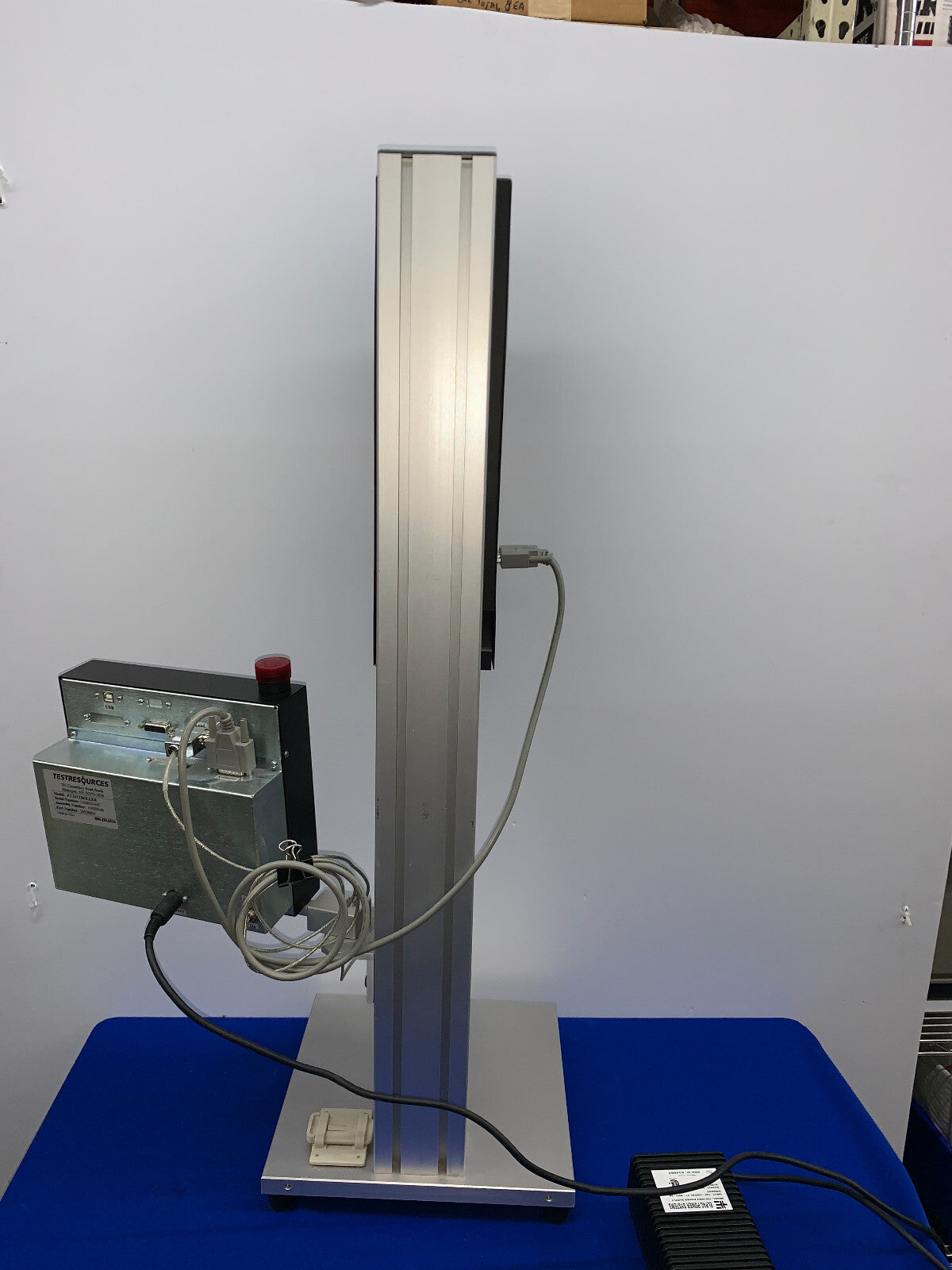 ACTIONNEUR TESTRESOURCES 225 LB AVEC CAPTEUR DE FORCE SM-50-294, CAPTEUR DE FORCE 50 LB