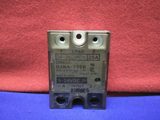 OMRON G3NA-225B SOLID-STATE RELAIS 
