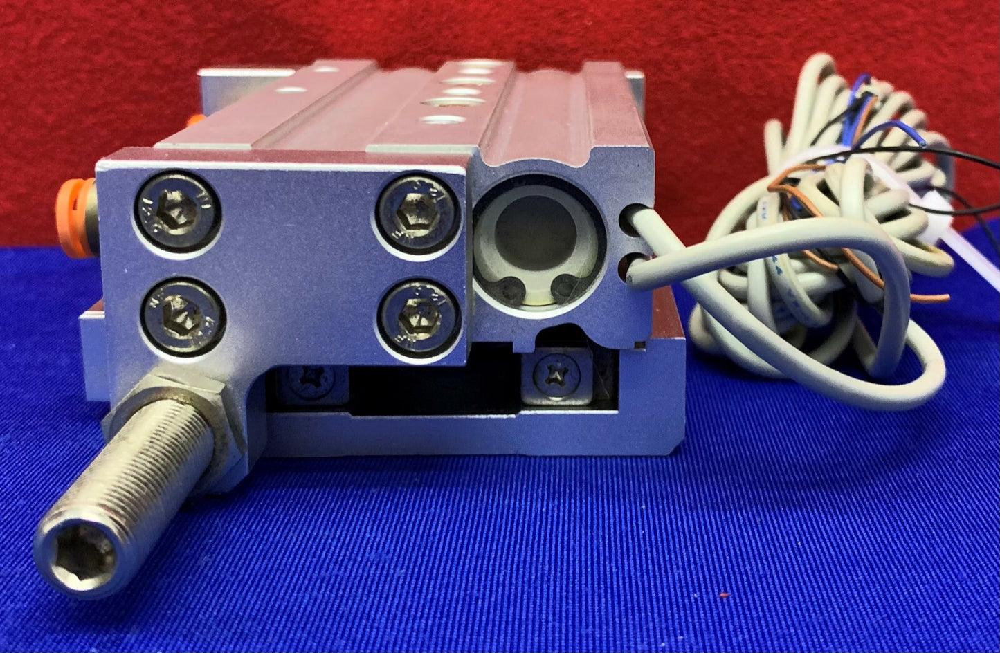 Mesa deslizante neumática SMC MXS16-X12 M9NL-X12 con sensores SMC D-M9N de 16 mm de diámetro interior