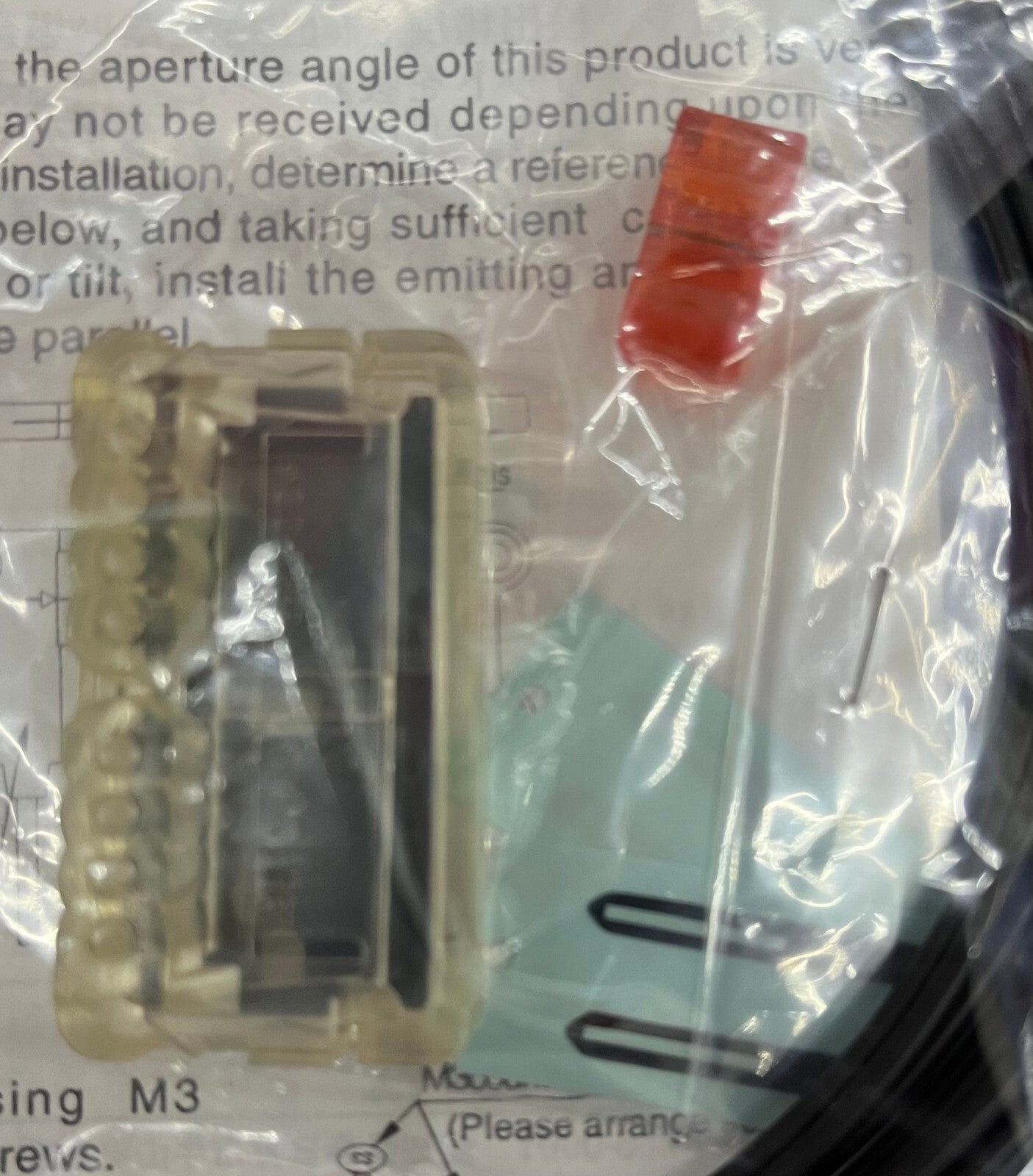 1 LOTTO DI QTY 2 - SENSORE IN FIBRA OTTICA SUNX FT-A8 UFTA8