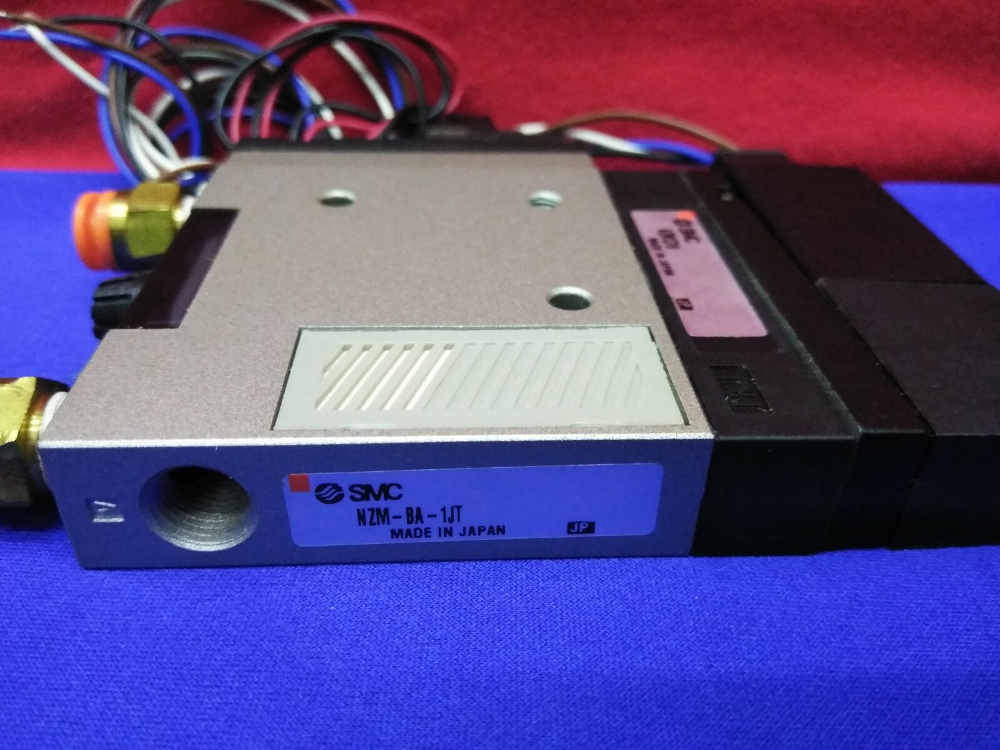 EIETTORE A VUOTO SMC NZM131H 