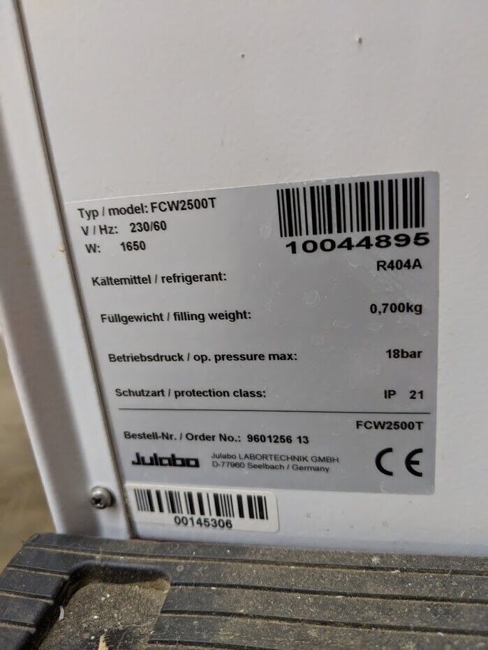 JULABO FCW2500T COMPACT RECIRCULATING COOLER, MAY NEED RECHARGE, CHILLER