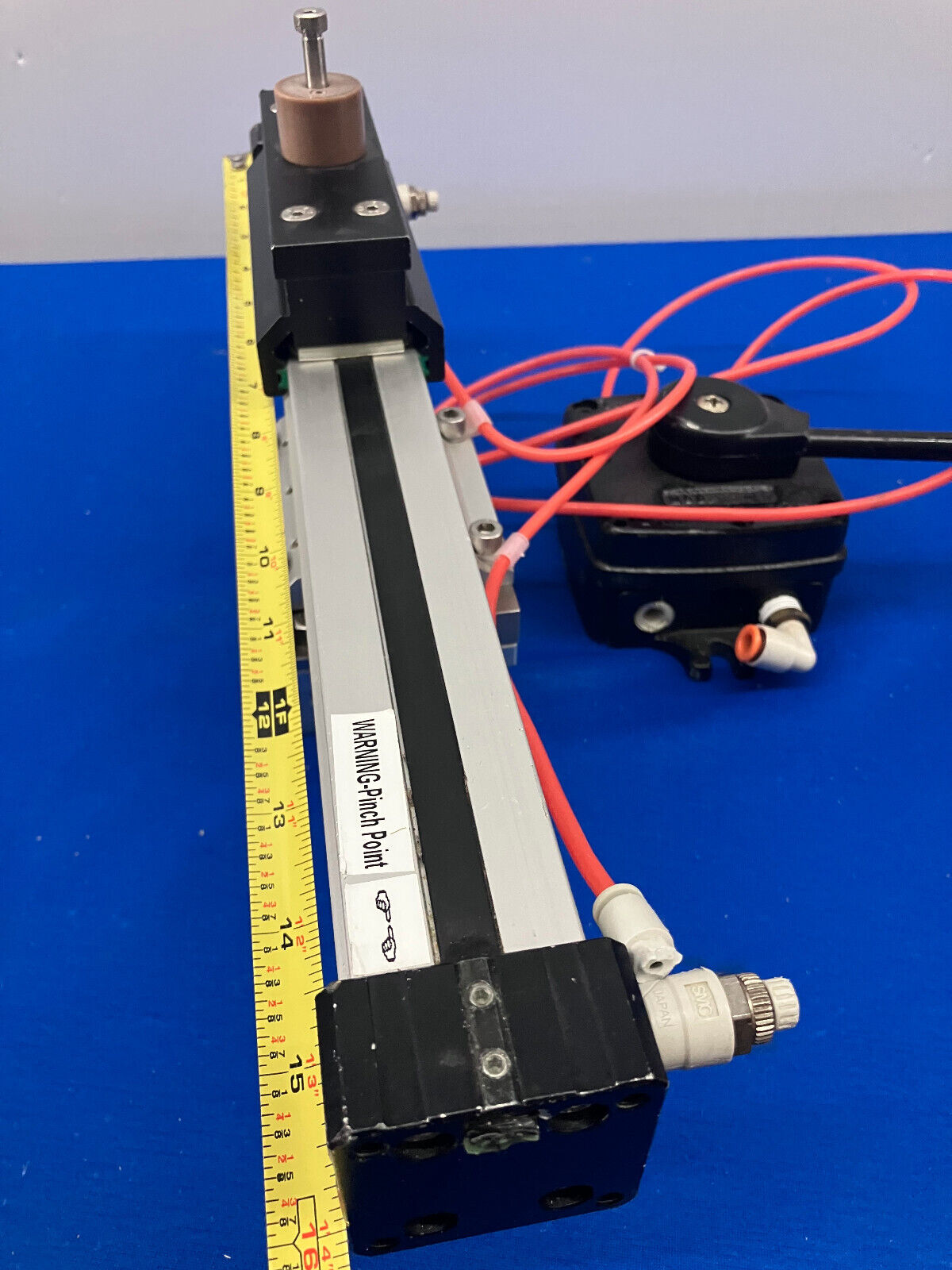 CILINDRO SENZA STELO NORGREN GUIDA 25MM C/46125/M/8 CON INTERRUTTORE PNEUMATICO