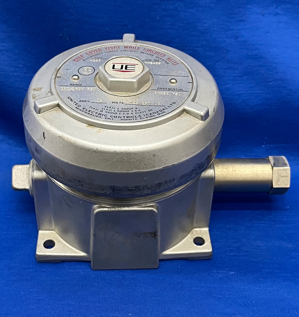 UE/UNITED ELECTRIC CONTROLS J119 モデル 680 圧力制御スイッチ C1、G BCD CII