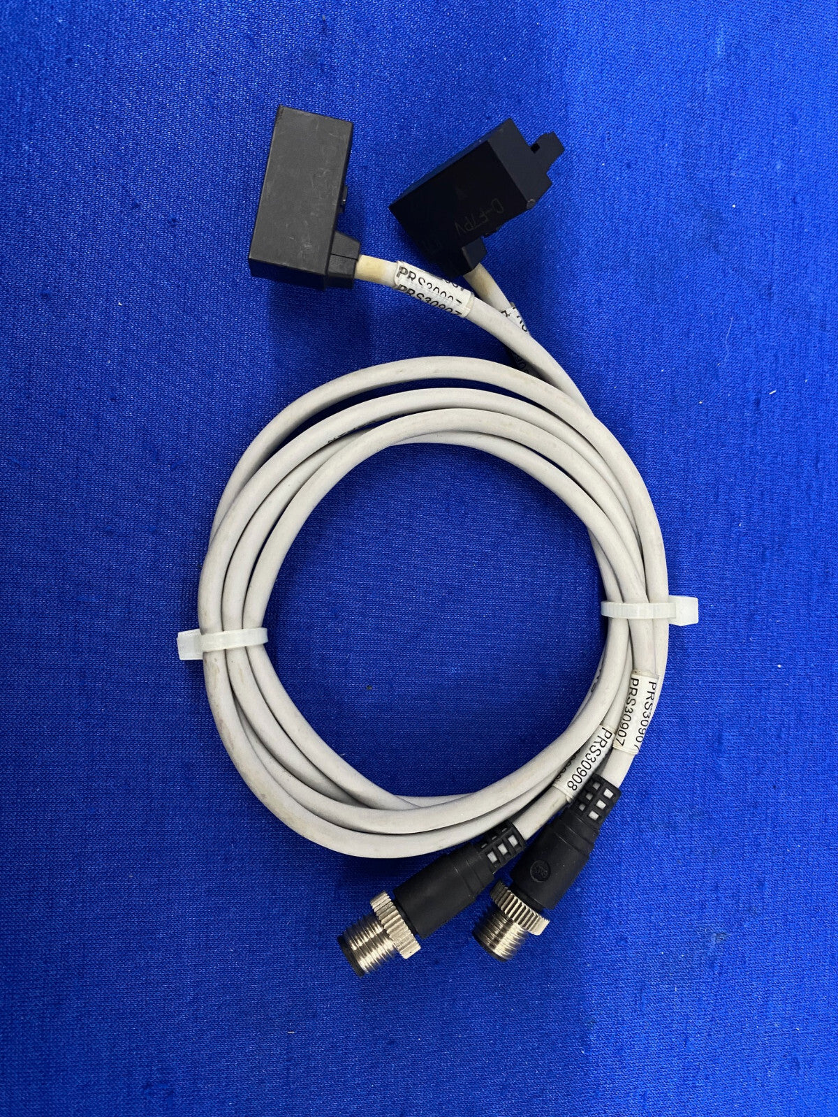 SENSORE SMC D-F7PV INTERRUTTORE A STATO SOLIDO - 1 LOTTO QTY 2