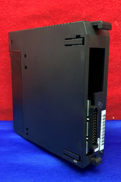 GE Fanuc IC693MDL241C Eingangsmodul 24 VAC/VDC 16pt, Abdeckung fehlt