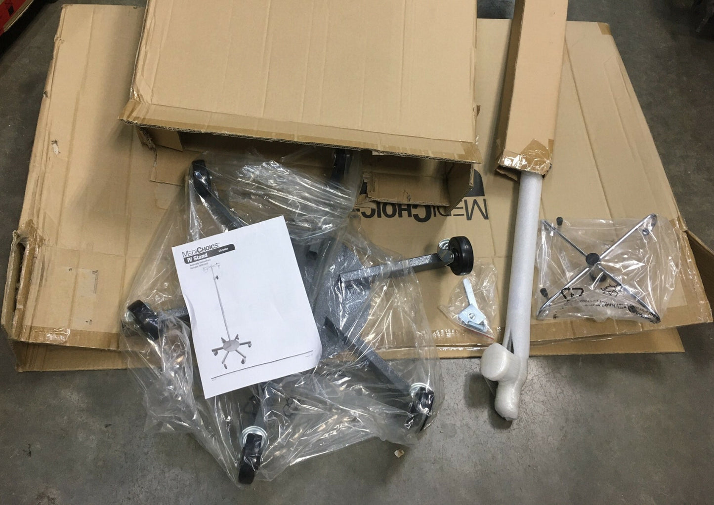 OWENS AND MINOR MEDICHOICE ® IVCR1013 IV STAND CHROME 4 HOOKS 6 LEGS