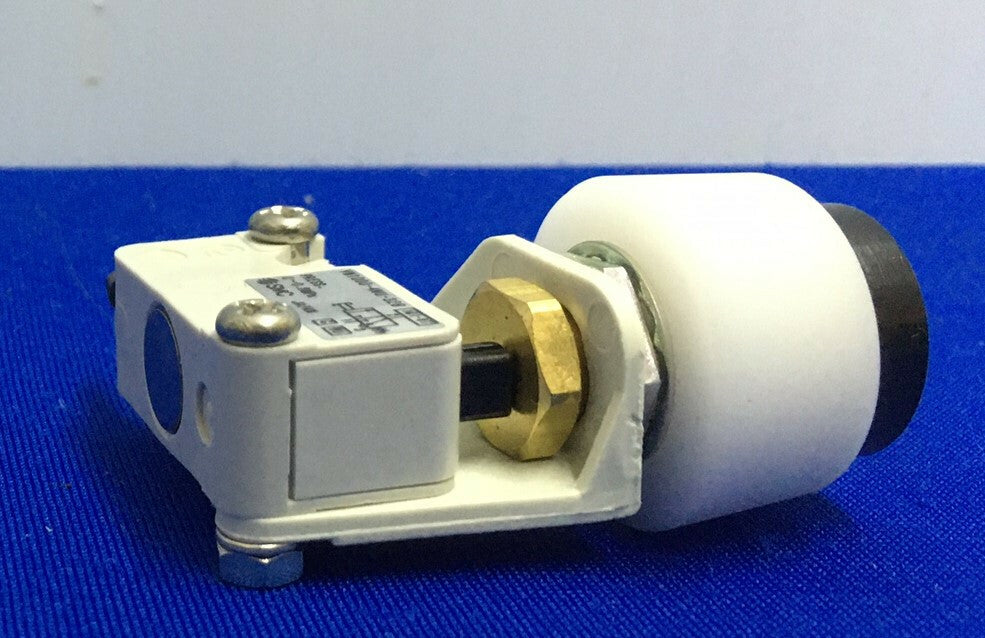 SMC VM1000-4NU-32B VENTIL, MECHANISCHES VENTIL MIT ANTRIEBS