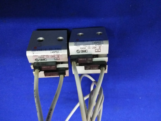 Vérin compact SMC CDSB16-5D-F9N 