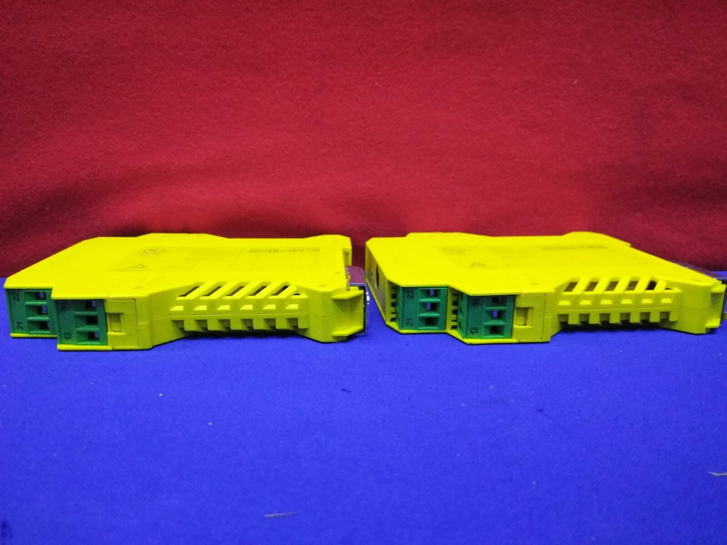 QTY 2 - PHOENIX CONTACT PSR-SCP-24DC/FSP/1X1/1X2 SAFETY RELAYS