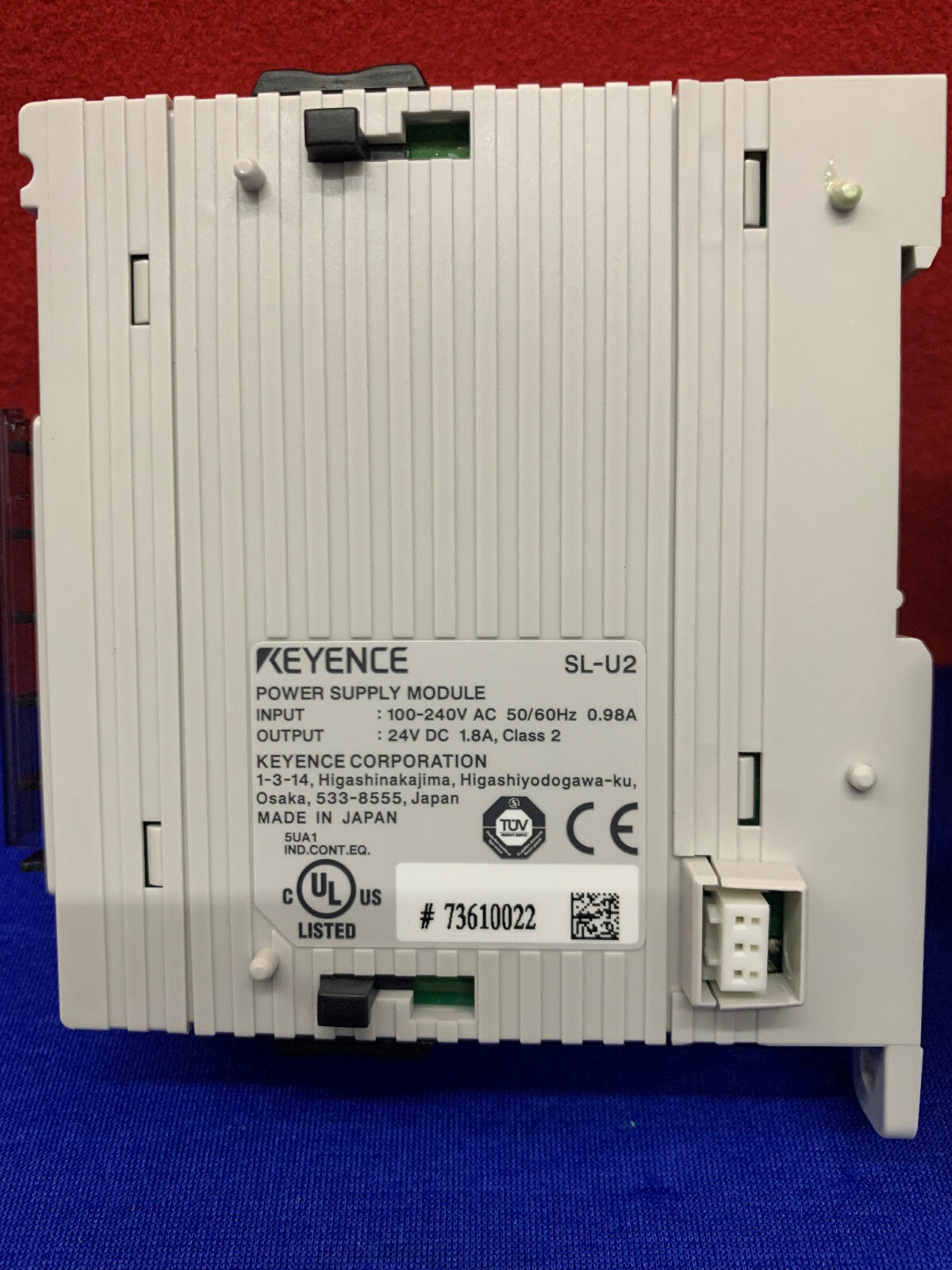 Terminale relè di controllo di sicurezza Keyence SL-T11R e alimentatore SL-U2 24 V CC