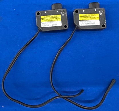 TESTA SENSORE FOTOELETTRICO KEYENCE LV-H32 LASER SEMICONDUTTORE ROSSO VISIBILE - QTY 4