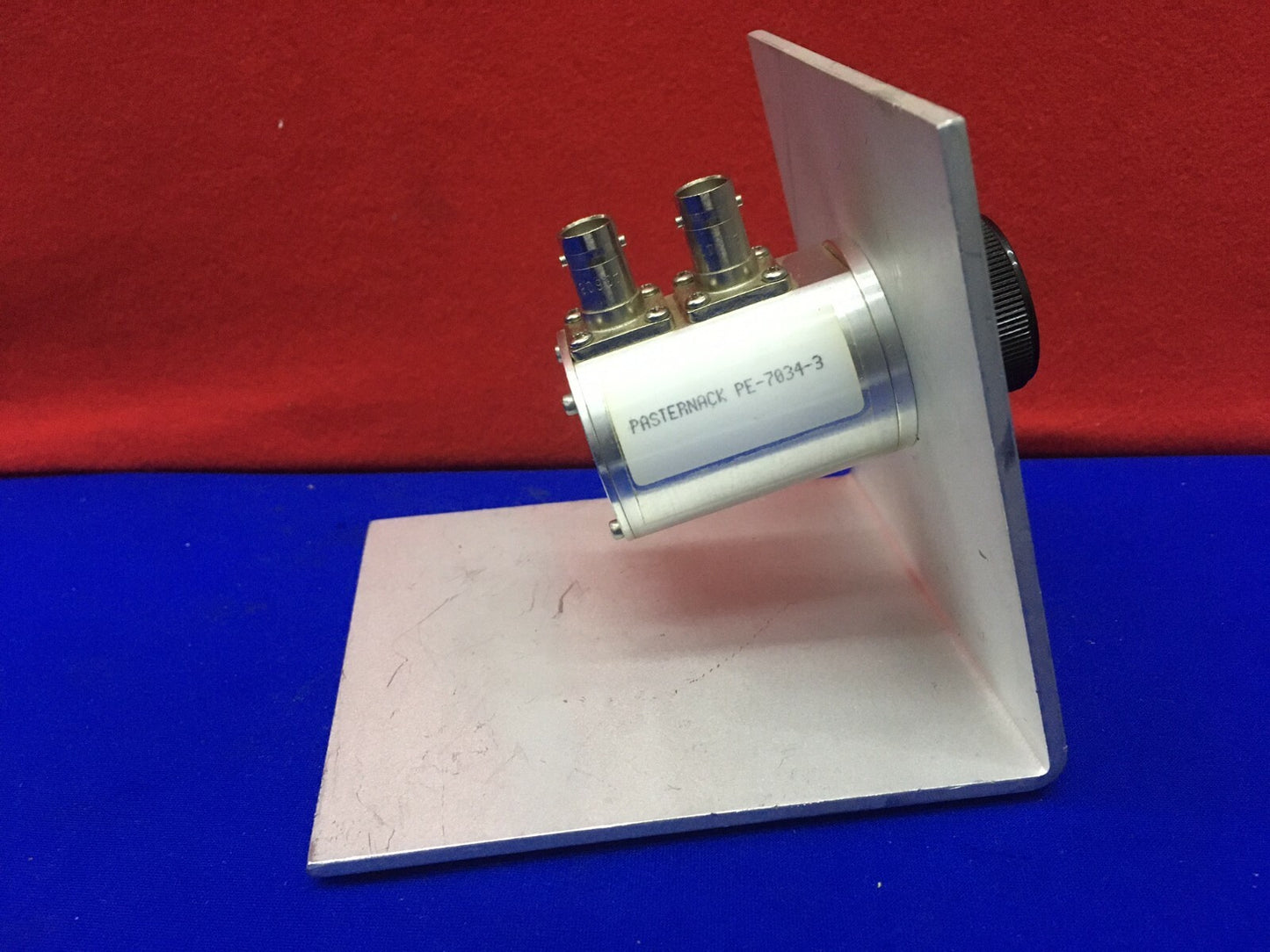 ATENUADOR DE PASOS ROTATIVO PE7034-3 DE PASTERNACK ENTERPRISES 