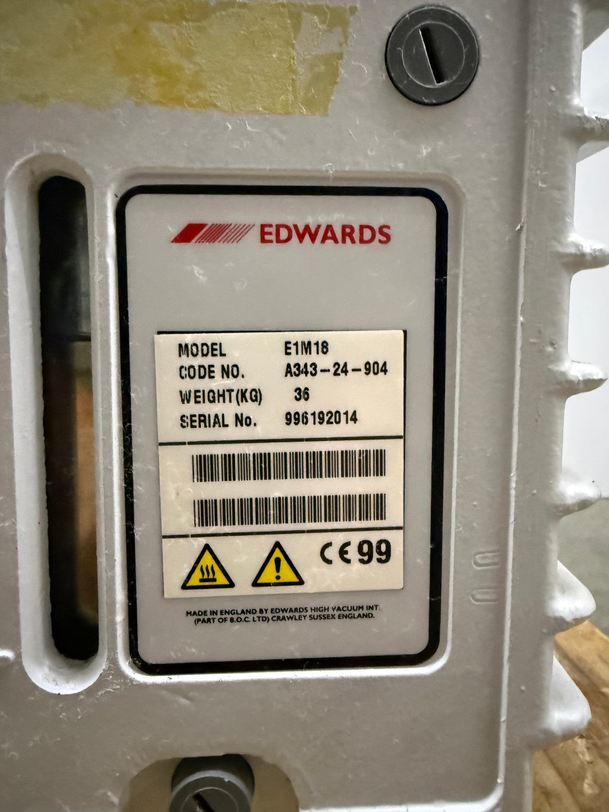Edwards E1M18 VACUUM PUMP G1946-80006 A34324904 FOR PARTS / REPAIR