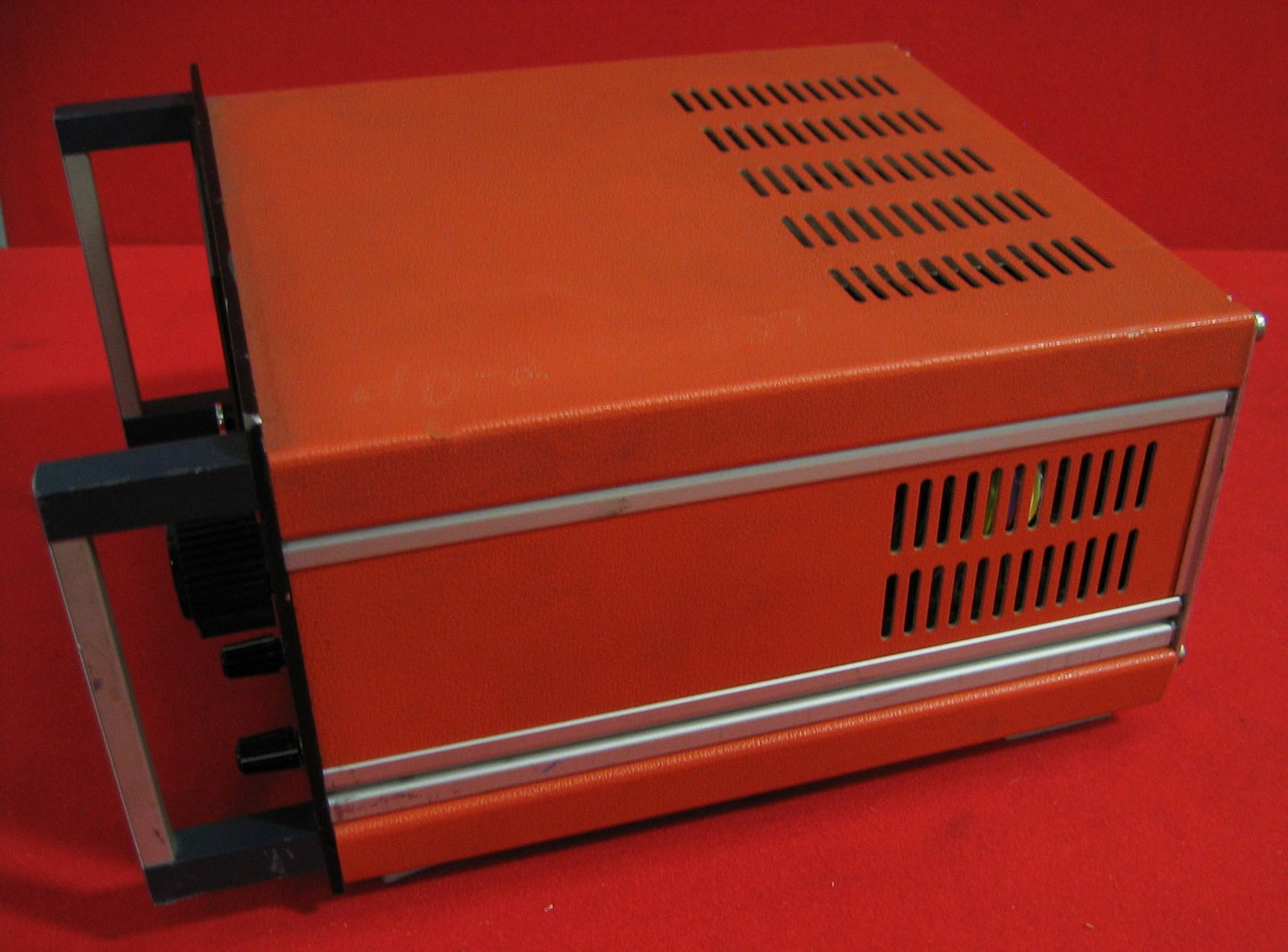 LEYBOLD-HERAEUS ULTRATEST FB HELIUM GAS LEAK DETECTOR REMOTE MONITOR ONLY