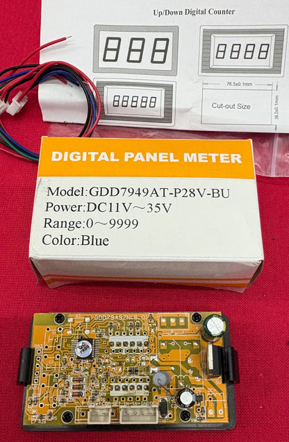 DIGITAL PANEL METER GDD7949AT-P28V-BU UP/DOWN COUNTER LCD BLUE 4 DIGIT W/ CABLE