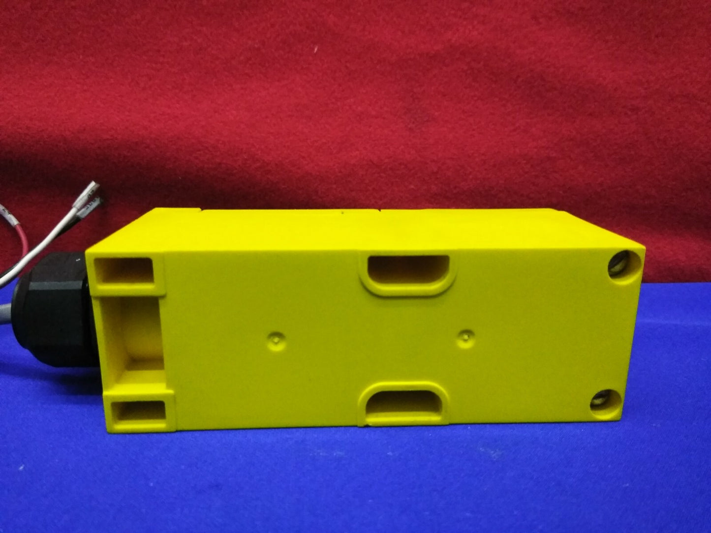 BANNER AR1GHF MULTI-BEAM SCANNERBLOK 