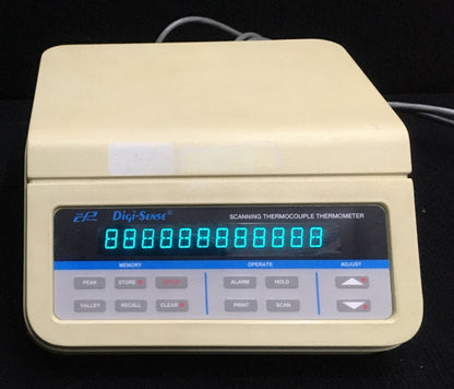 Cole-Parmer DIGI-SENSE 12 IINPUT SCANNING THERMOKOPPEL THERMOMETER 92800-10