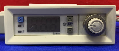 1 lot de 2 - Débitmètre numérique SMC PFM750S-N01L-E, débit 1-50 L