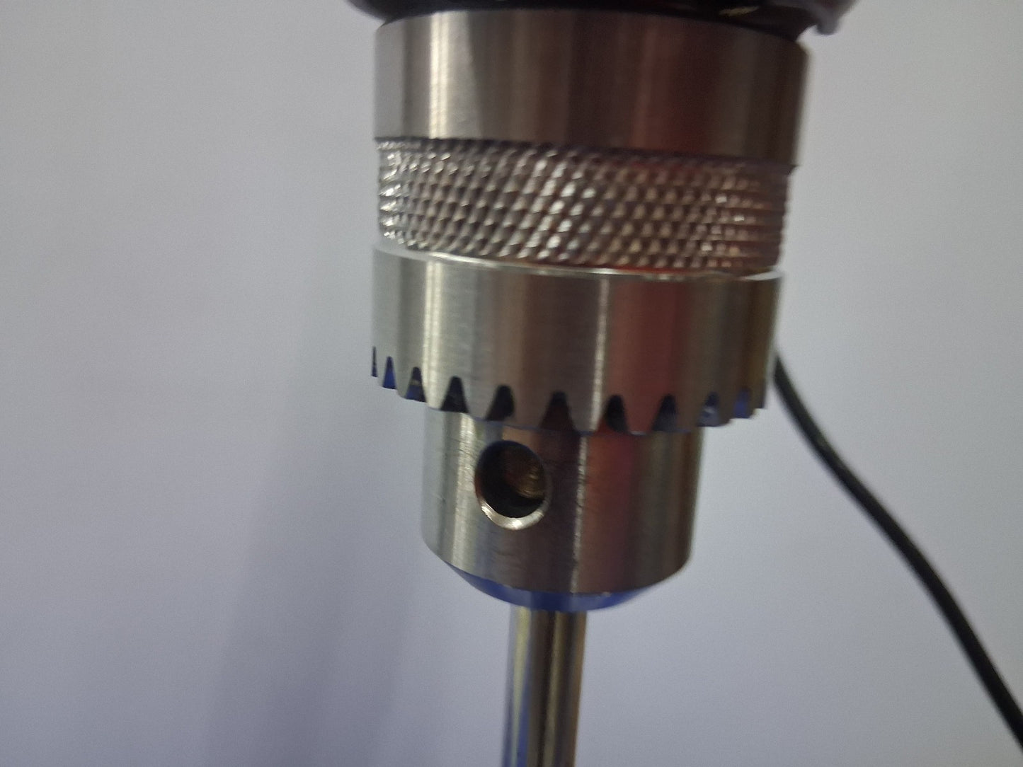 CAFRAMO 2002 COMPACT DIGITAL OVERHEAD STIRRER WITH STAND SHAFT & ROD 40-2002 RPM