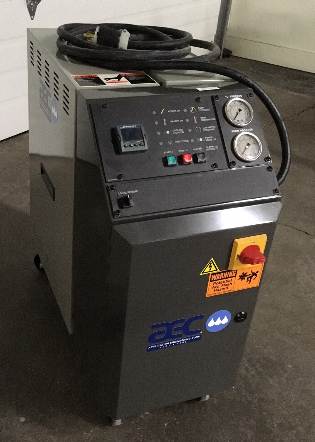 AEC APPLICATIETECHNIEK TCU100 230V 3PH 60HZ TEMPERATUURREGELEENHEID - ONDERDELEN 
