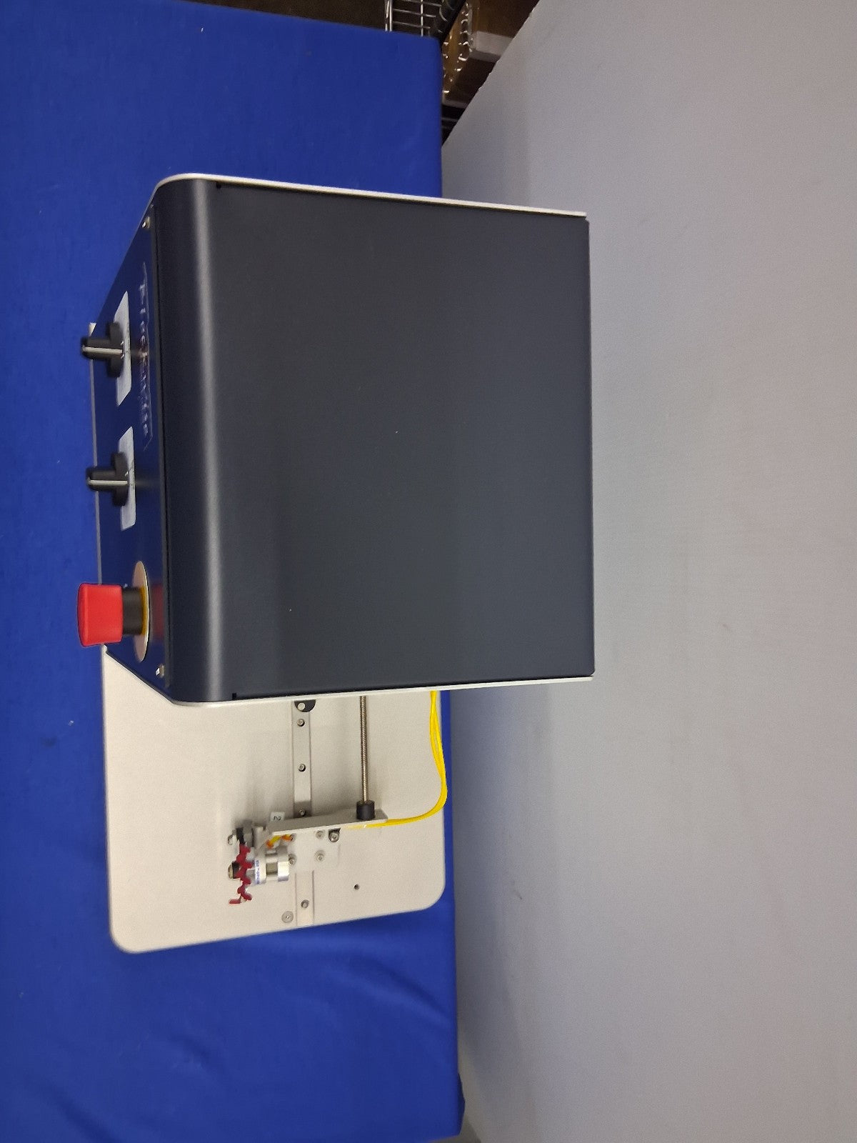 Blockwise Engineering SFA Marker Band Swager 120-220 VAC 2A 50-60 Hz 500 RPM