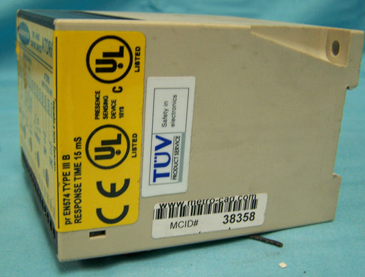 DISPOSITIF DE COMMANDE À DEUX MAINS BANNER MODÈLE ATDR6