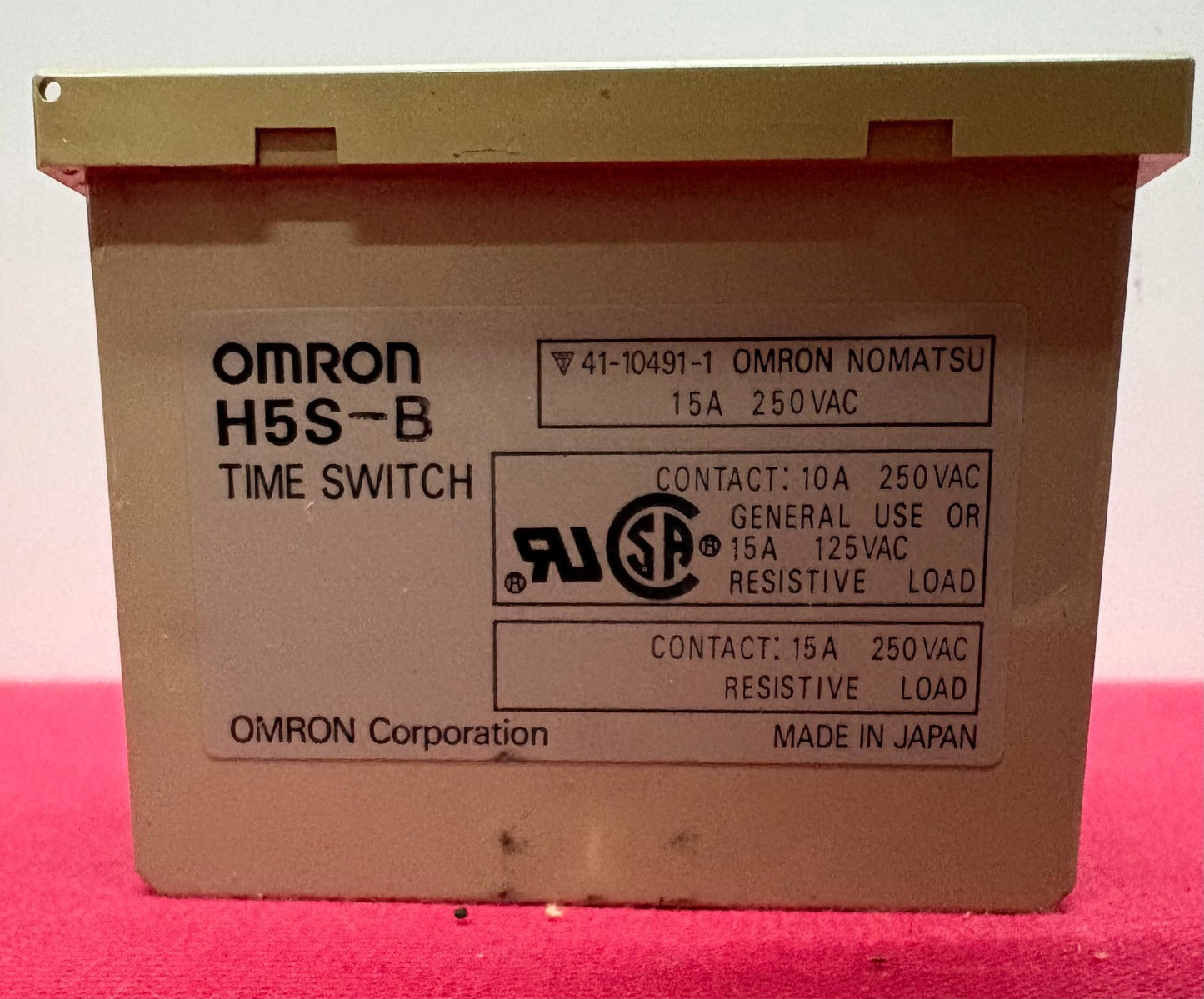 OMRON TIME SWITCH H5S-B 250VAC 10A 100-250