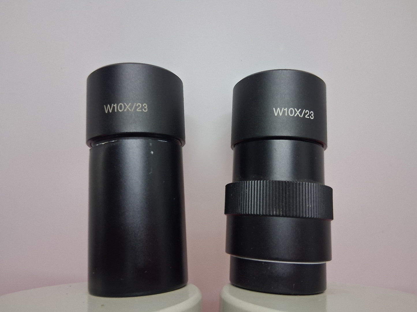 Unitron FSB 1x-2x Microscope with 10x/23 Eyepieces and Stand