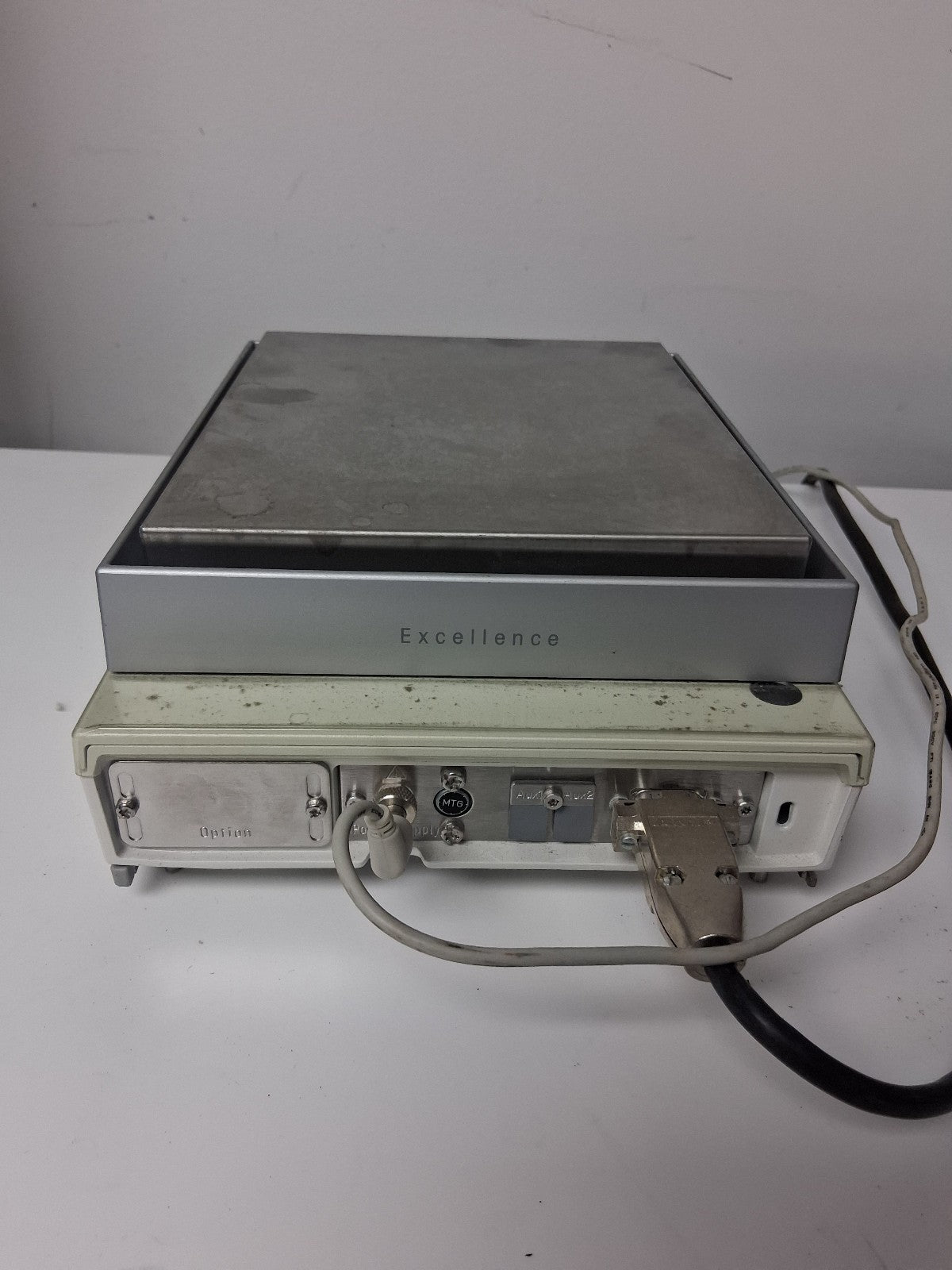 Mettler Toledo IND690 Weighing Terminal with X1202S Precision Weighing Platform