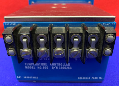 ARI INDUSTRIES STAN-TROL P/N 330028G MODELLO N. 300 REGOLATORE DI TEMPERATURA