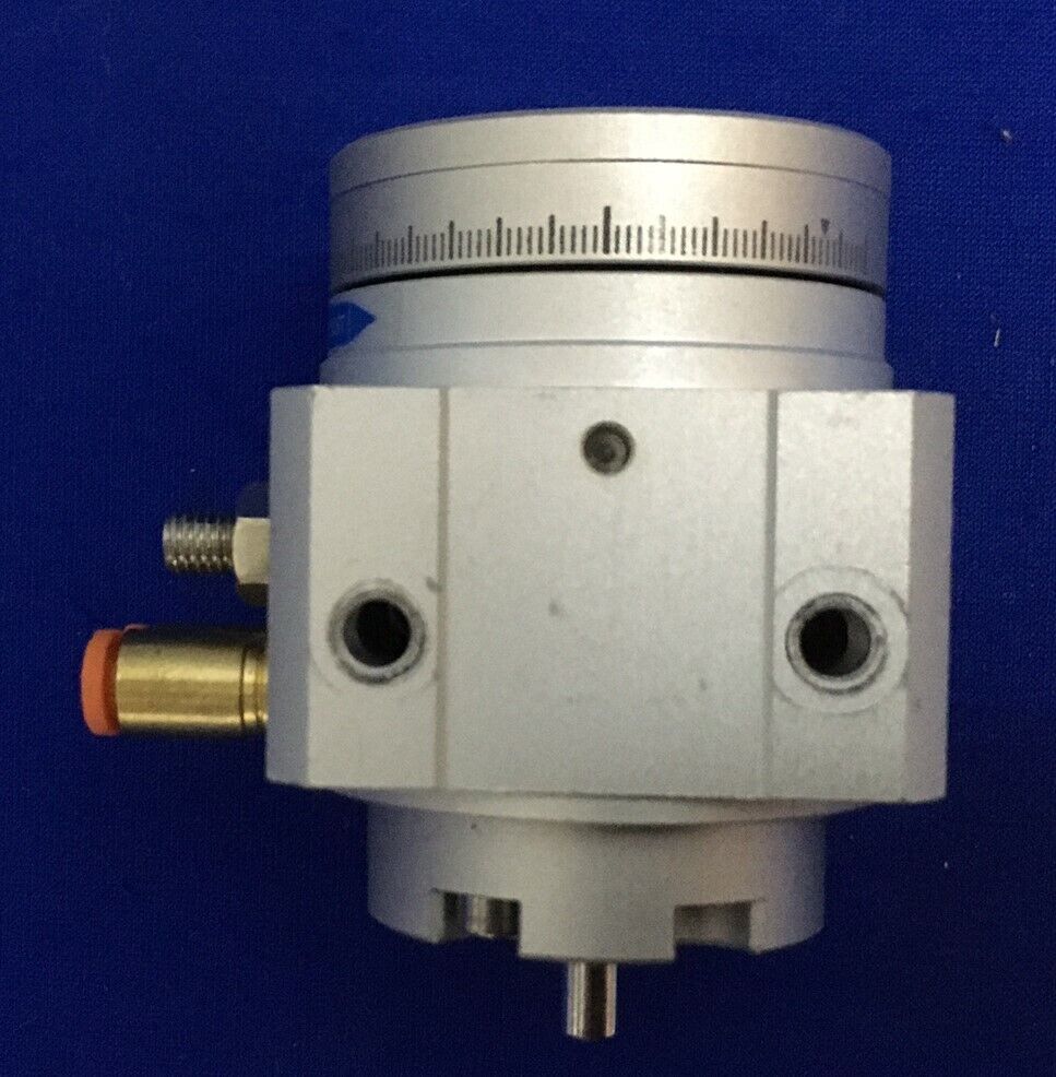 SMC MSUB3-180S PRESIÓN MÁXIMA 0,7 MPa ACTUADOR ROTATIVO MSU CON MESA