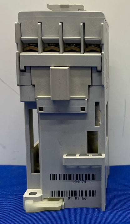 Allen-Bradley / アレン・ブラッドリー / AB CONTACTOR 100-C09Z*10 Ser A EN 60947