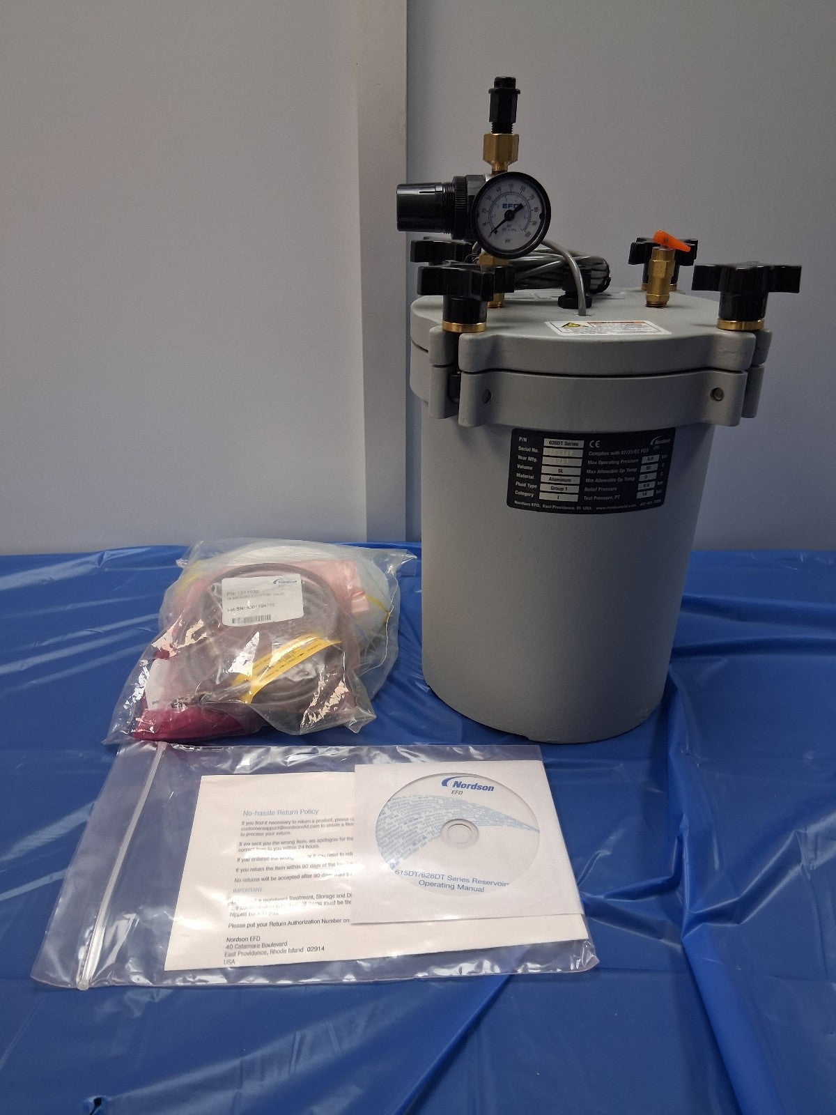 NORDSON EFD 7020188 5L TANK FLOAT SWITCH 100 PSI ANALOG GAUGE FLUID RESERVOIR