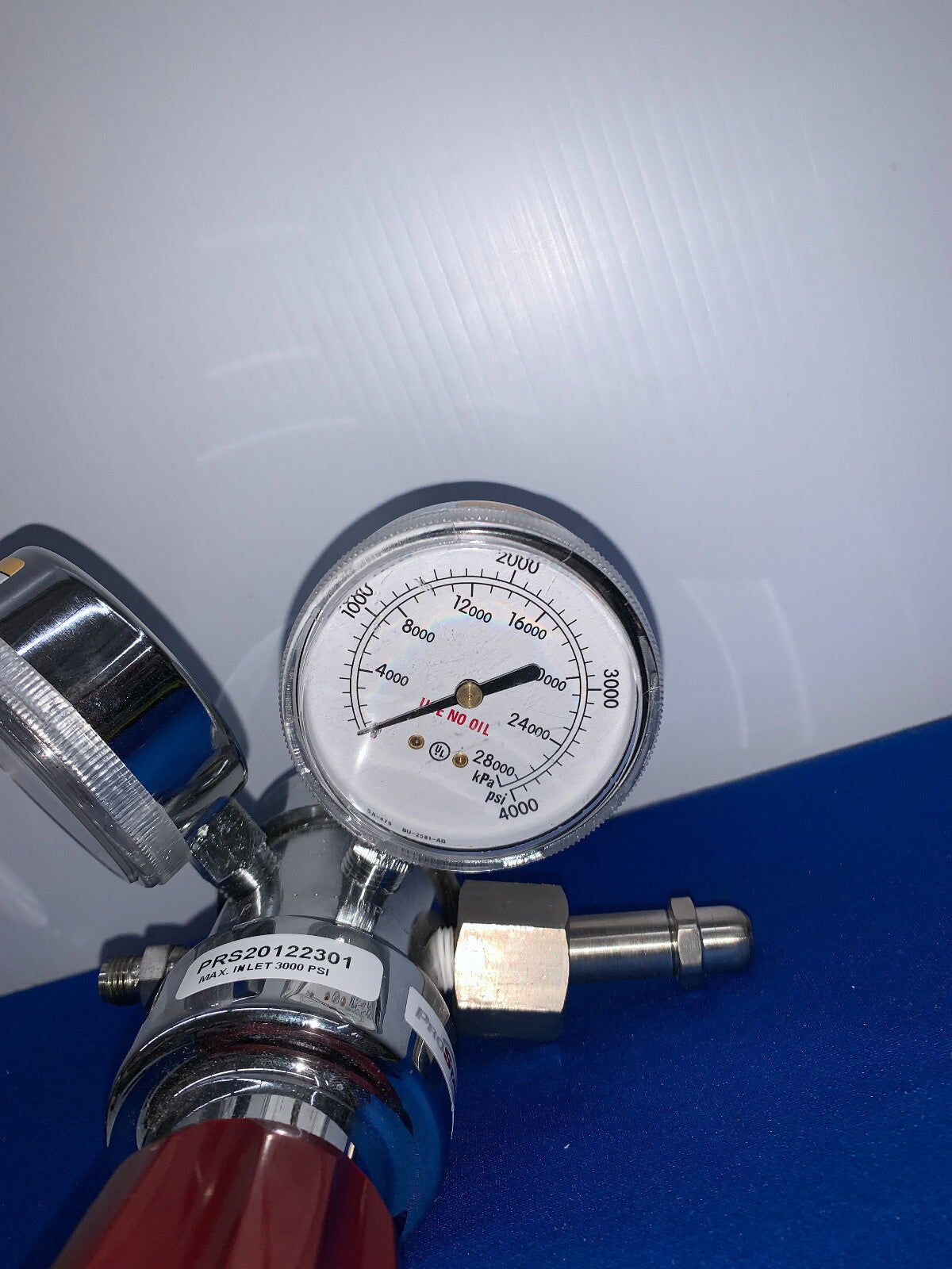 PROSTAR PLATINUM, GAS REGULATOR PRS20122307, 3000PSI MAX, VALVE