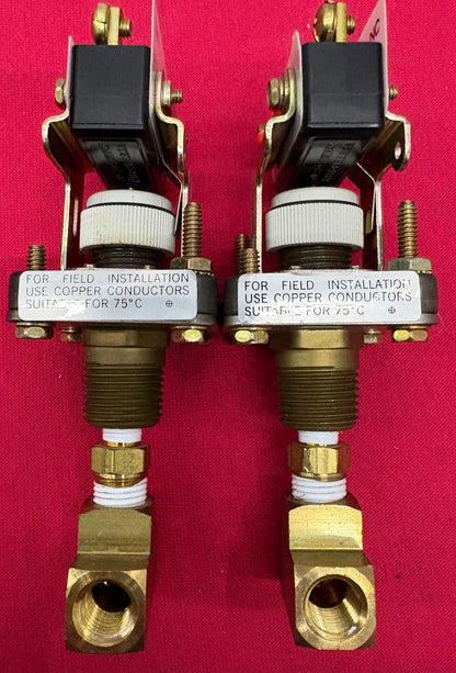 BARKSDALE E1S-H15-BR ECON-O-TROL SERIES PRESSURE SWITCH 0.5-15 PSI - 1 LOT QTY 2