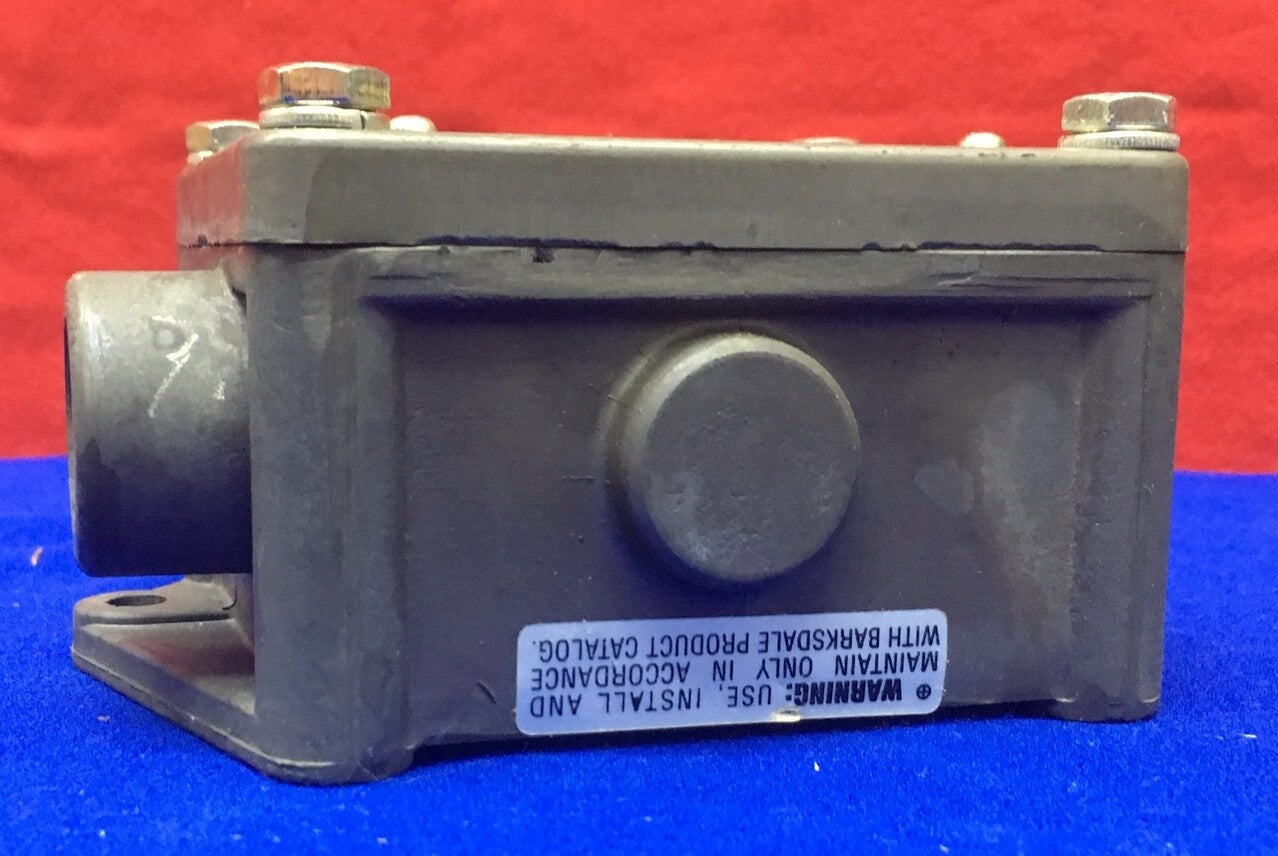 IMO DELAVAL BARKSDALE CONTROLS P1X-J85SS-V HI-P-DRUCKSCHALTER