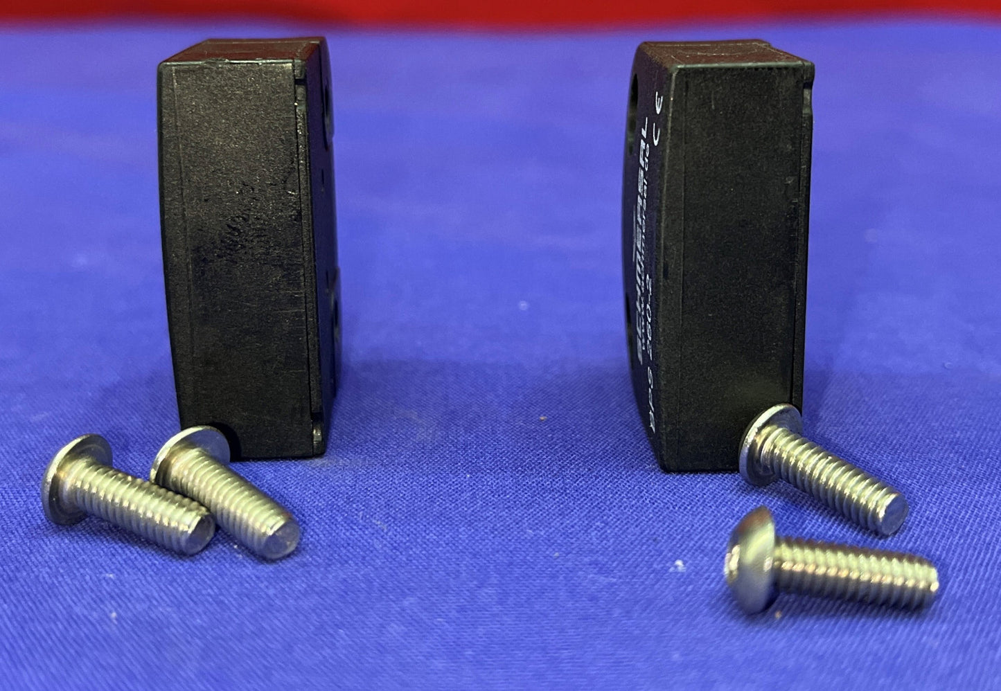 Imán del actuador Schmersal (1) BPS260-1 y (1) BPS260-2