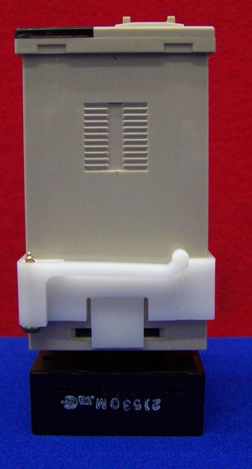 Minuterie Omron H5CN-XBN / H5CN 100 à 240 V CA 50/60 Hz