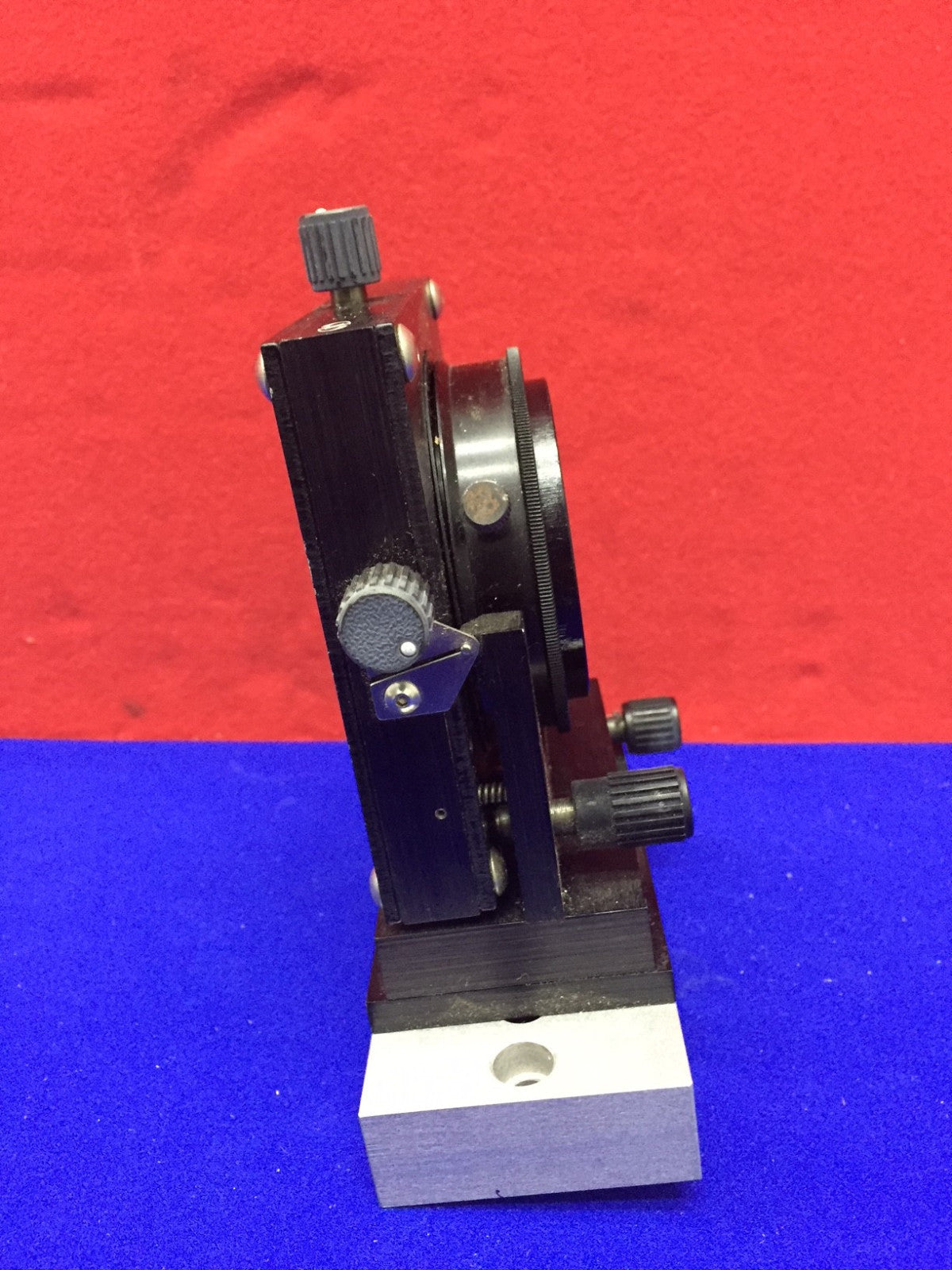 XYZ θXθY Lens Positioner, 50.8 mm Diameter.  Model LP-2. Used.