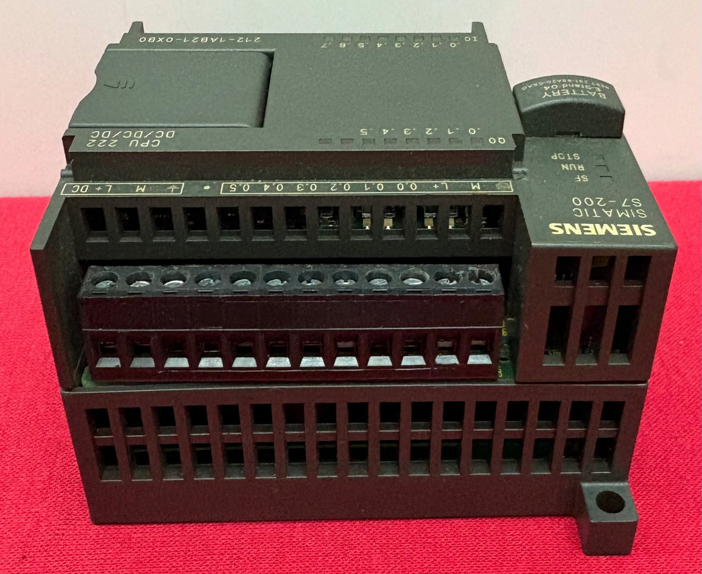 SIEMENS 212-1AB21-0XB0 DC POWER SUPPLY SIMATIC S7-200 MISSING COVERS OVER SCREWS