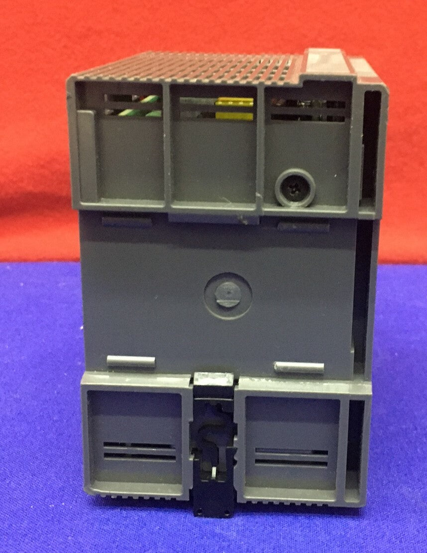 FUENTE DE ALIMENTACIÓN DE CA KEYENCE KV-U4 / KVU4 DE 100 A 240 V CA, 50/60 HZ, SALIDA DE 24 V CC