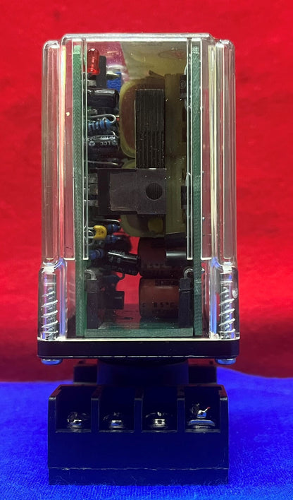 Absolute Process Instruments API 4001GL Relais 8-poliger Loop-Tracker