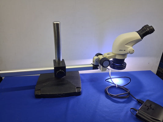 Leica S4E 6.3-30X Stereo Zoom Microscope with Boom Stand and LED Ring Light
